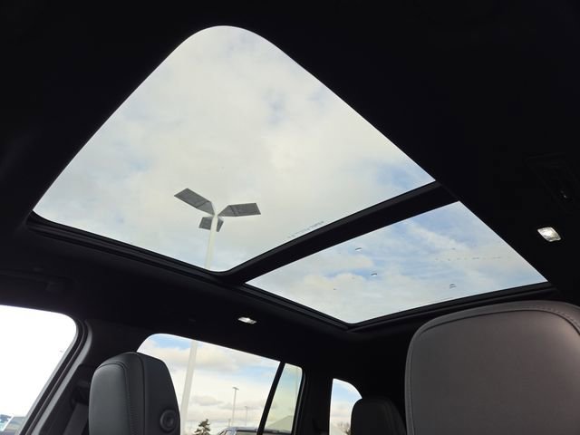 New 2026 GMC Acadia Elevation w/ Black Edition image 3