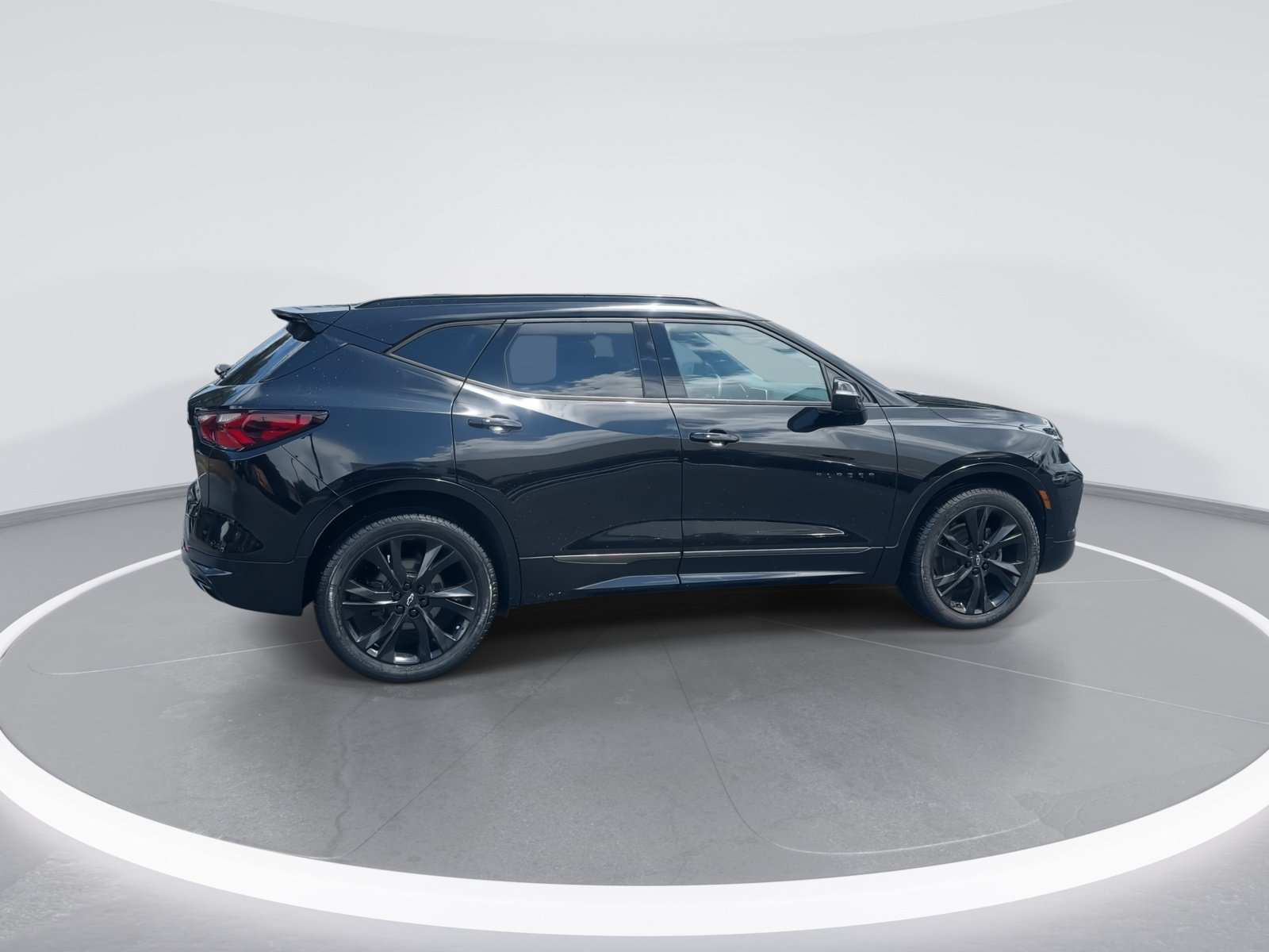 Used 2019 Chevrolet Blazer RS FWD image 9