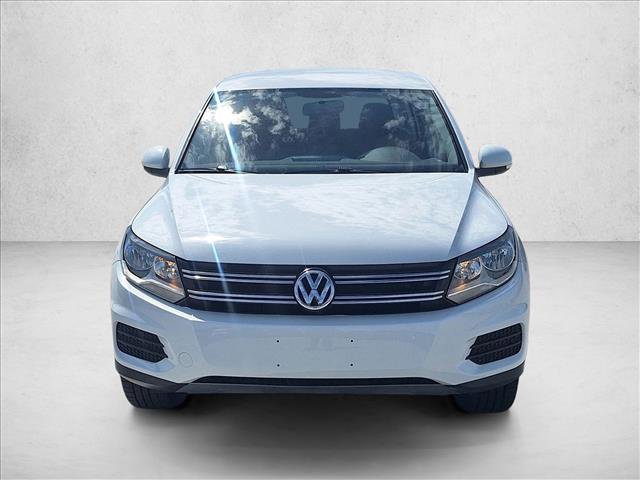 Used 2017 Volkswagen Tiguan Limited w/ Alloy Wheels Package FWD video 2