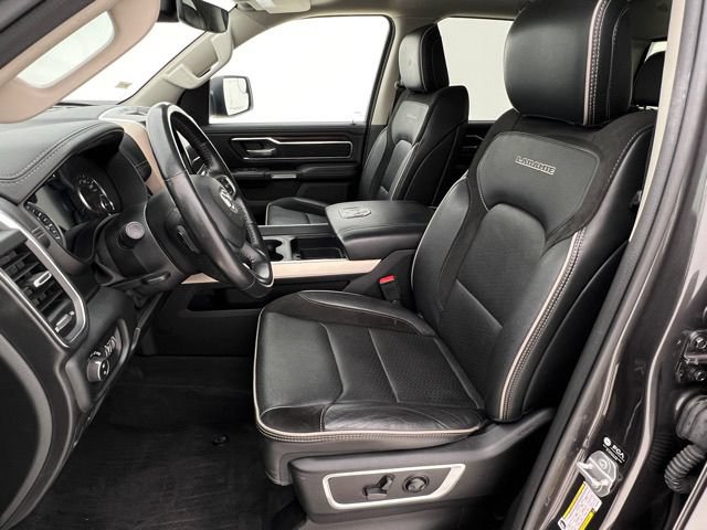 Used 2022 RAM 1500 Laramie AWD/4WD image 12