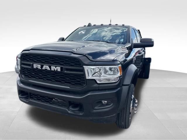 Used 2022 RAM 5500 Tradesman w/ Electrical Accessory Group image 2