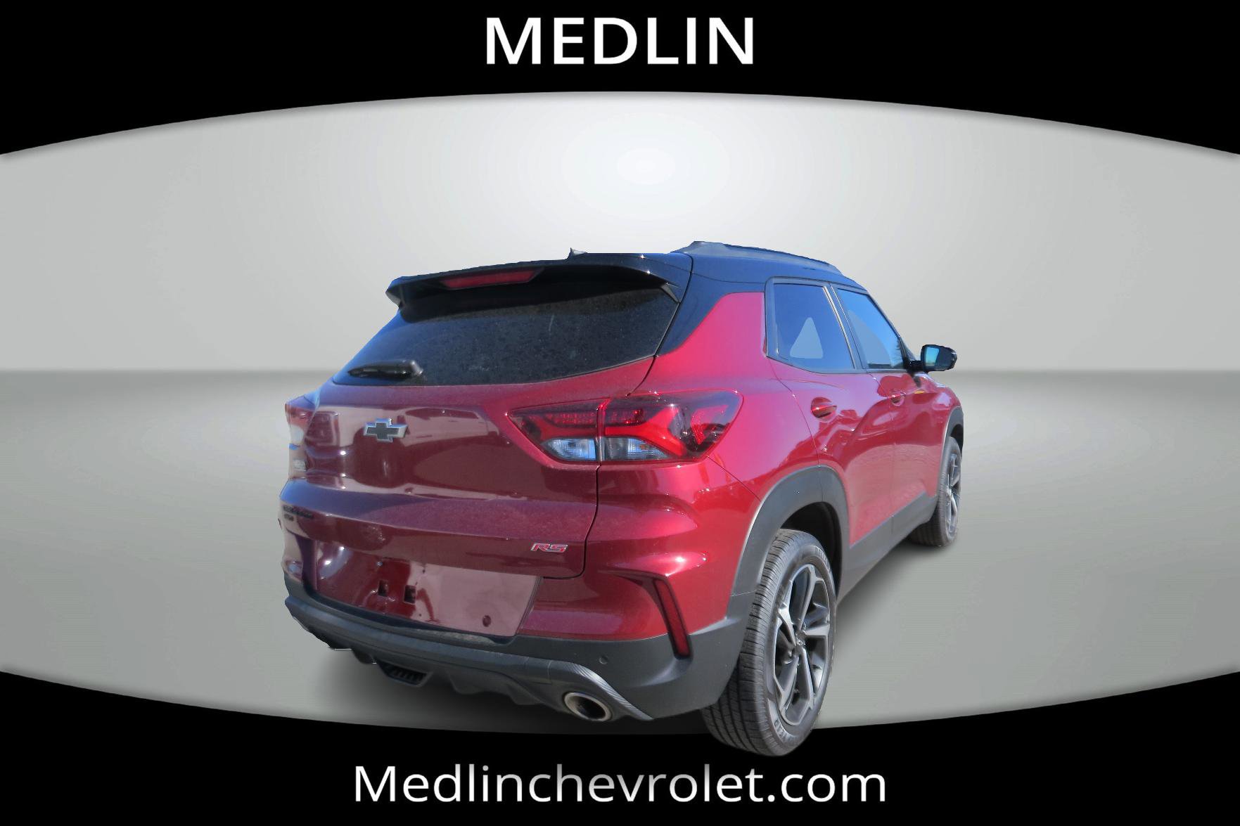 Used 2023 Chevrolet TrailBlazer RS w/ Sun and Liftgate Package image 8
