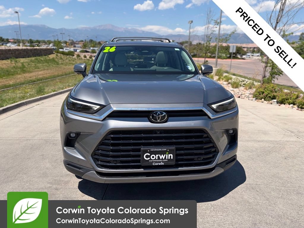 Used 2026 Toyota Grand Highlander AWD image 2