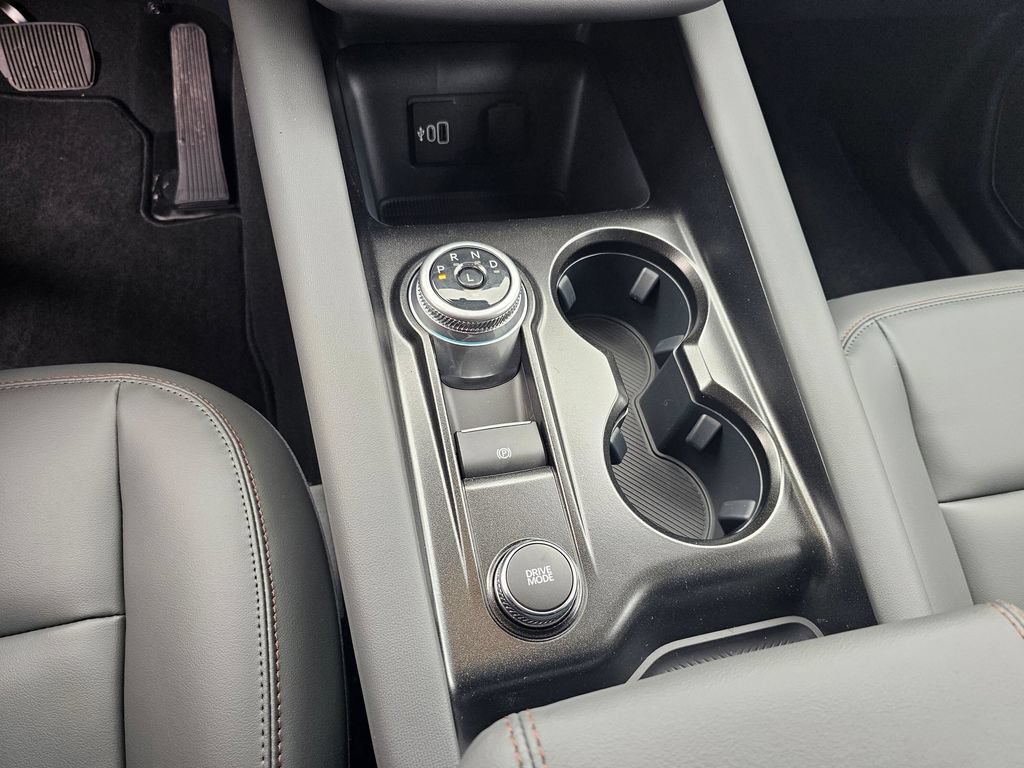 New 2026 Ford Explorer Active w/ Active Comfort Package AWD/4WD image 22