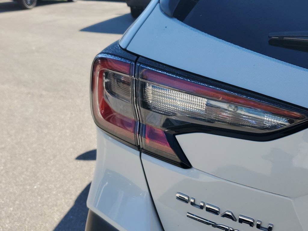 Used 2022 Subaru Outback Limited image 27