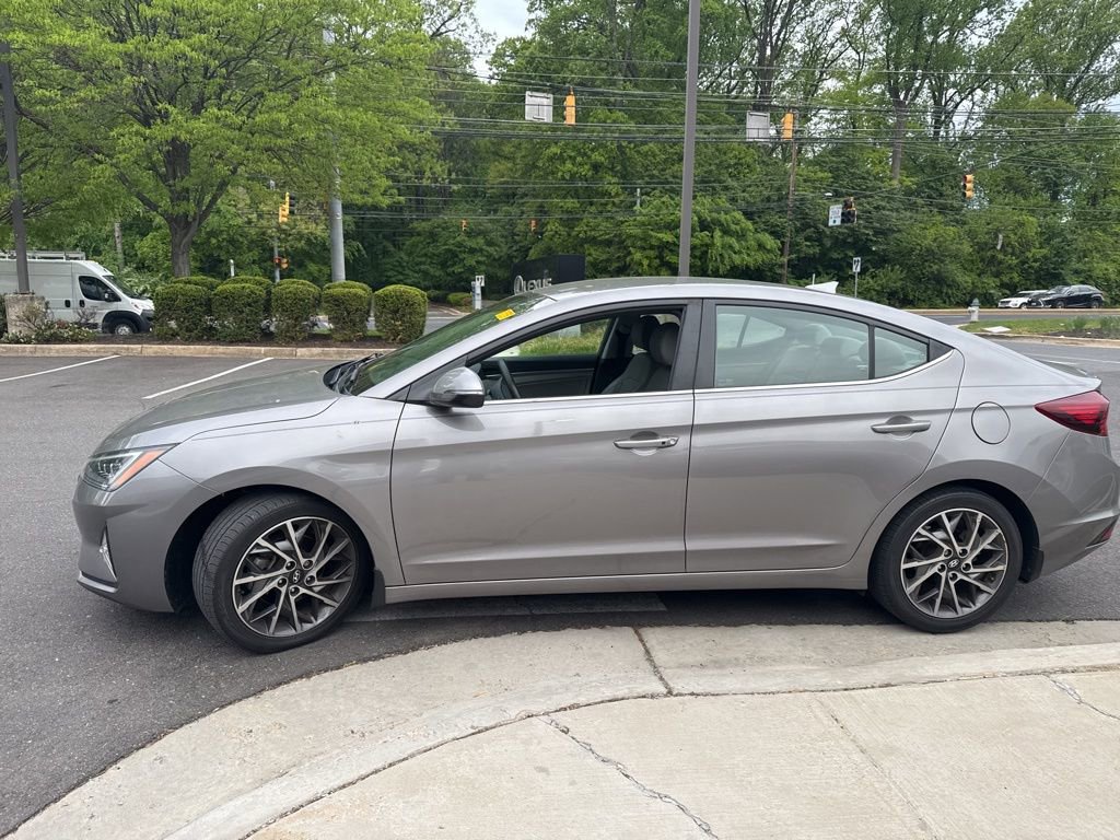 Used 2020 Hyundai Elantra Limited FWD image 4