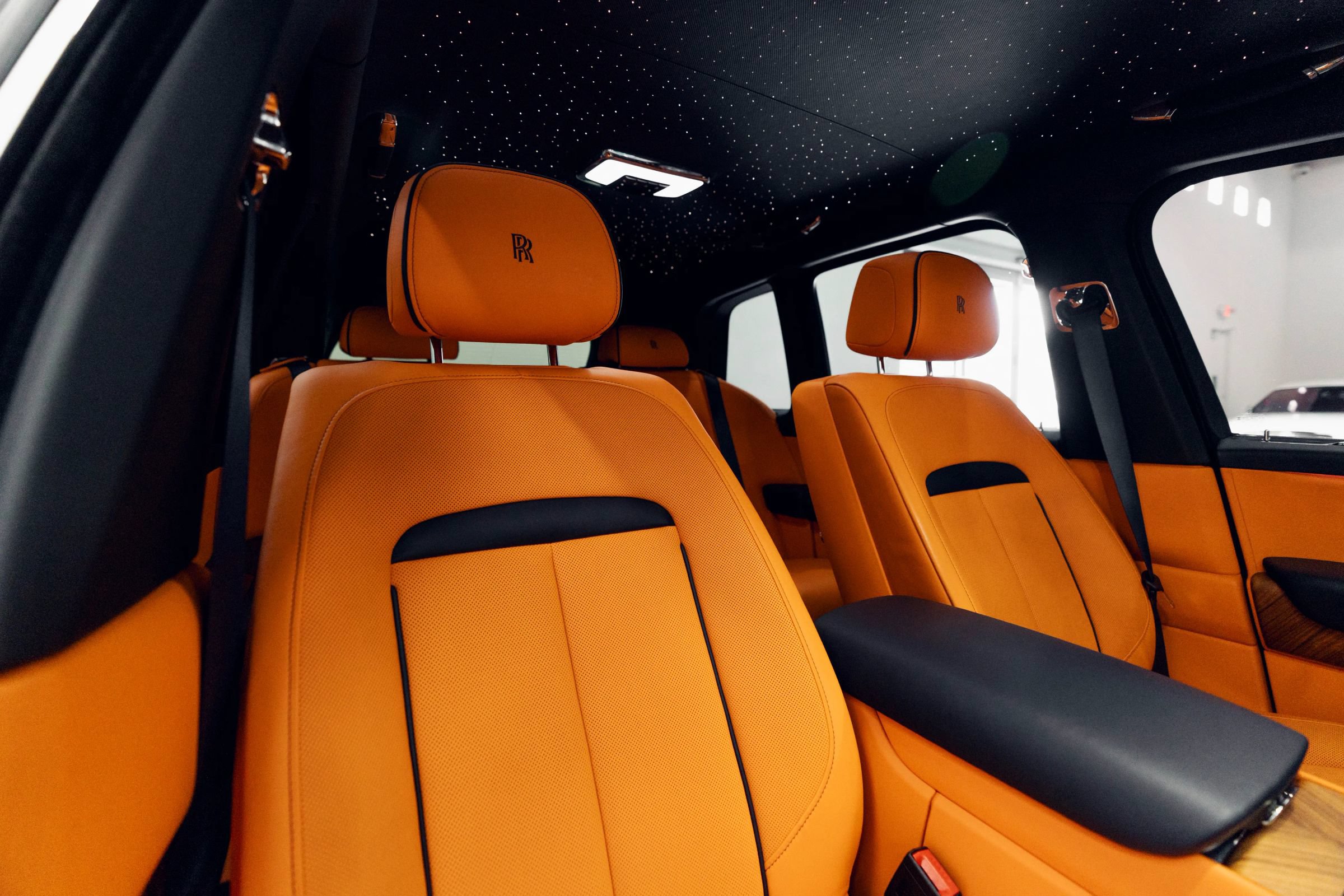 Used 2021 Rolls-Royce Cullinan AWD/4WD image 33
