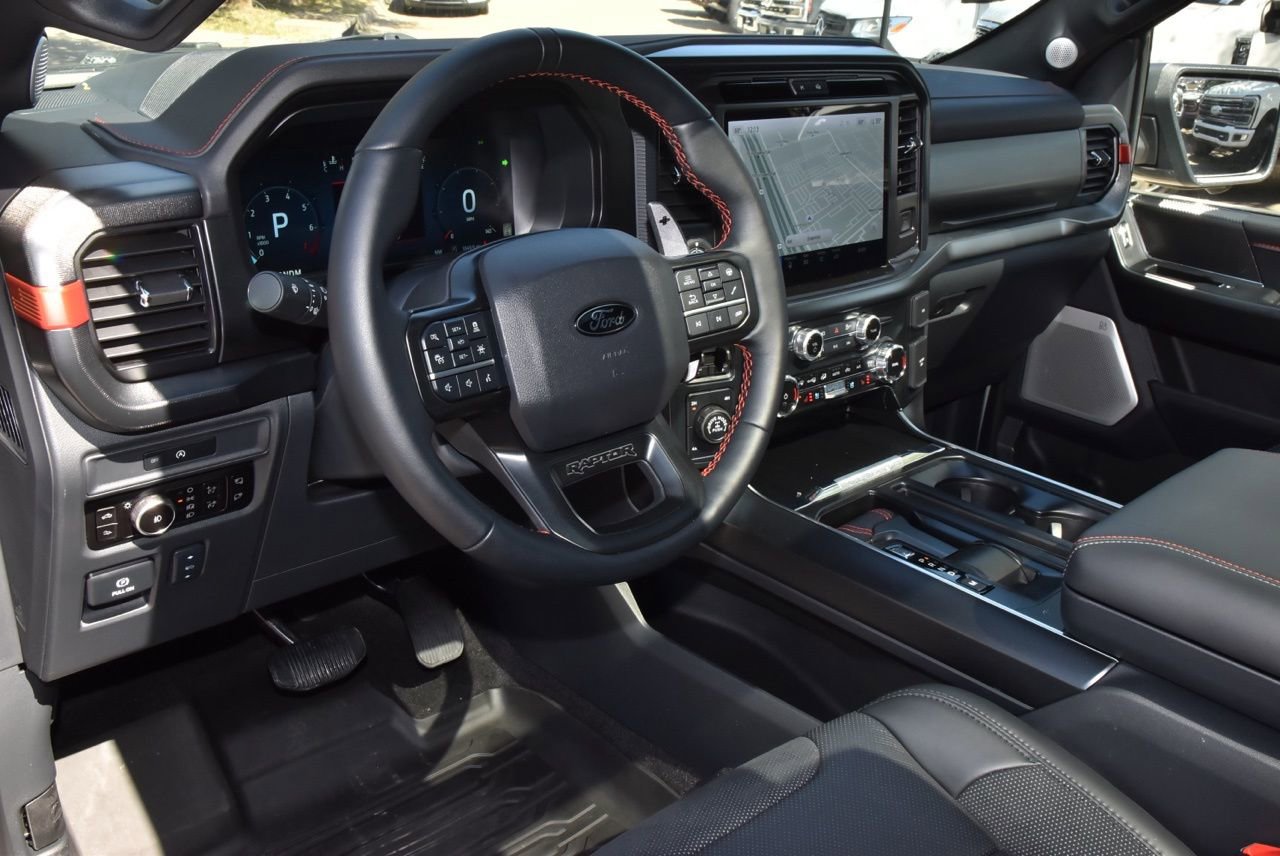 Used 2025 Ford F150 Raptor image 35