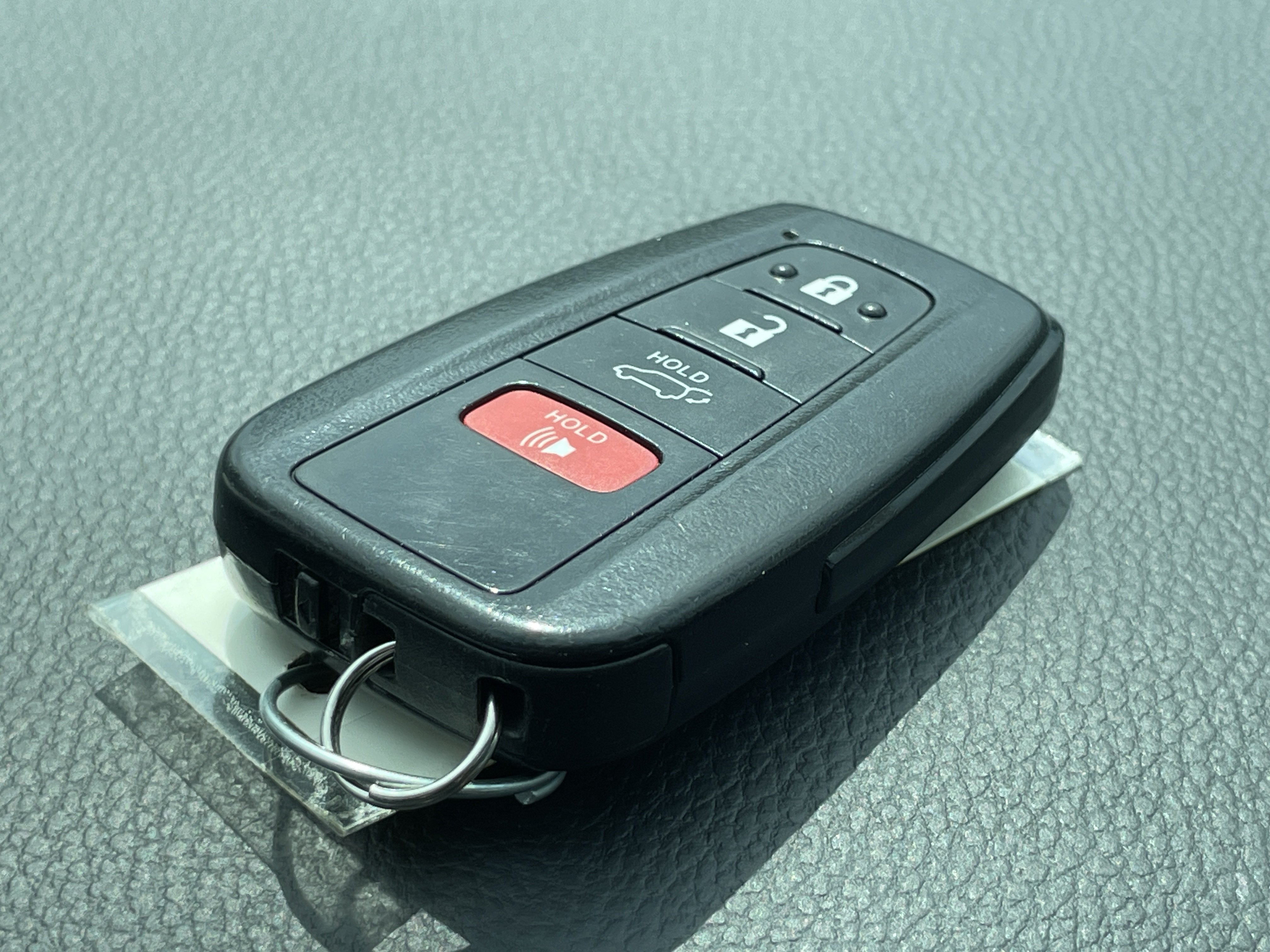 Used 2021 Toyota Highlander XLE AWD/4WD image 26
