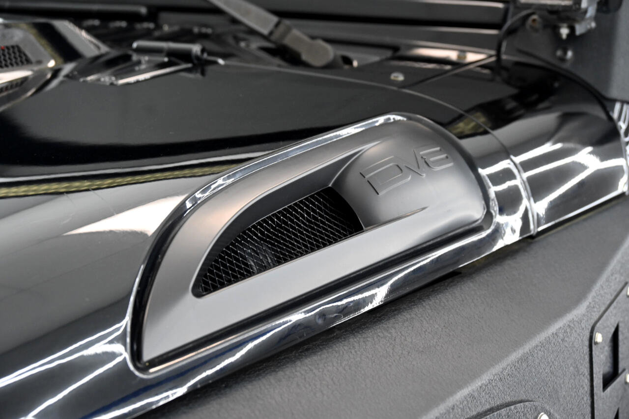 Used 2018 Jeep Wrangler Unlimited Rubicon w/ Cold Weather Group image 10