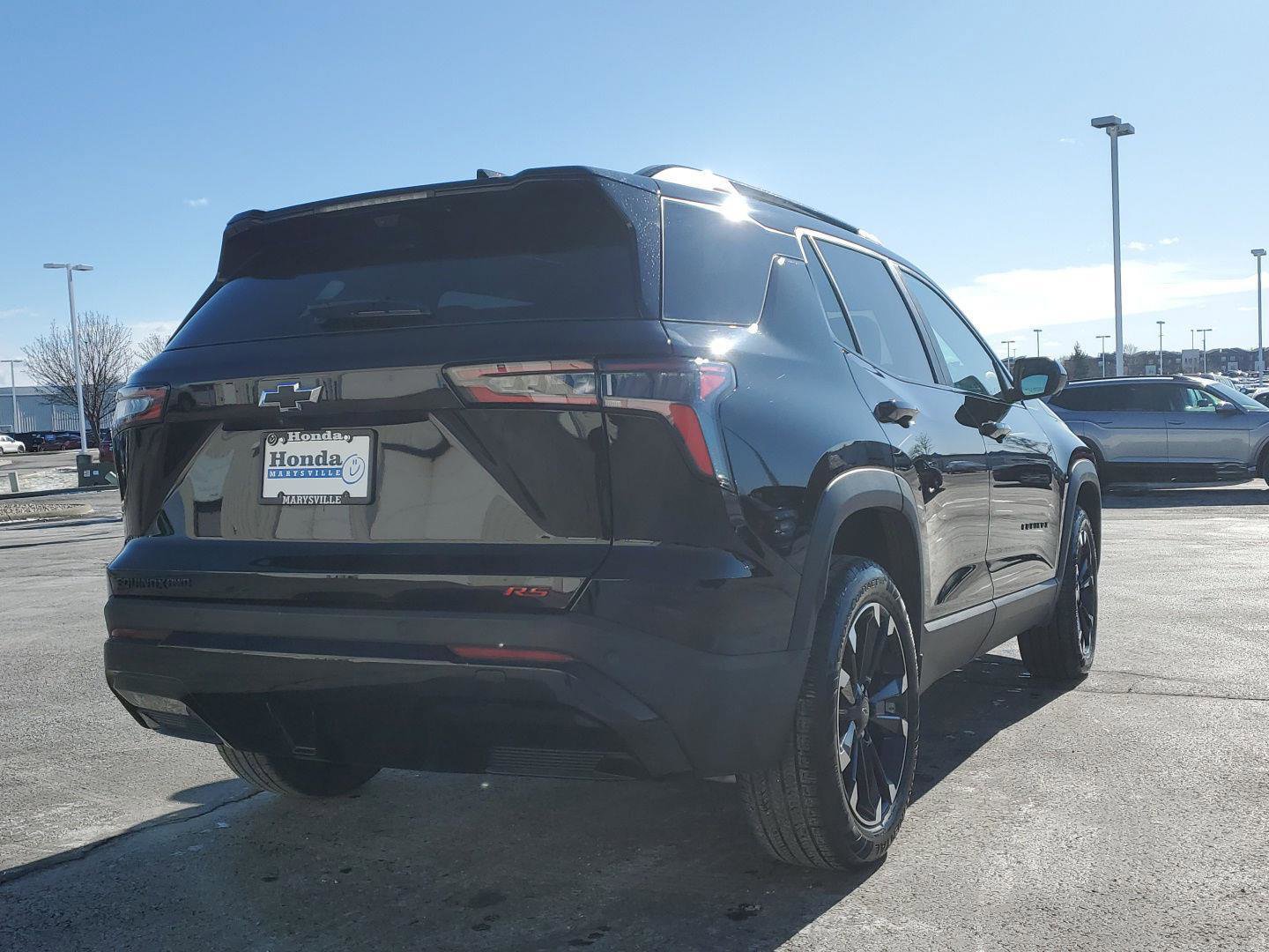 Used 2025 Chevrolet Equinox RS w/ Safety and Technology Package image 9