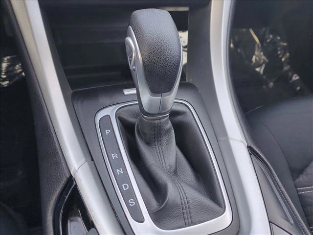 Used 2016 Ford Fusion SE image 12