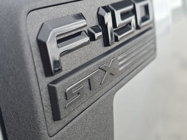 Used 2025 Ford F150 STX w/ STX Black Appearance Package AWD/4WD image 9
