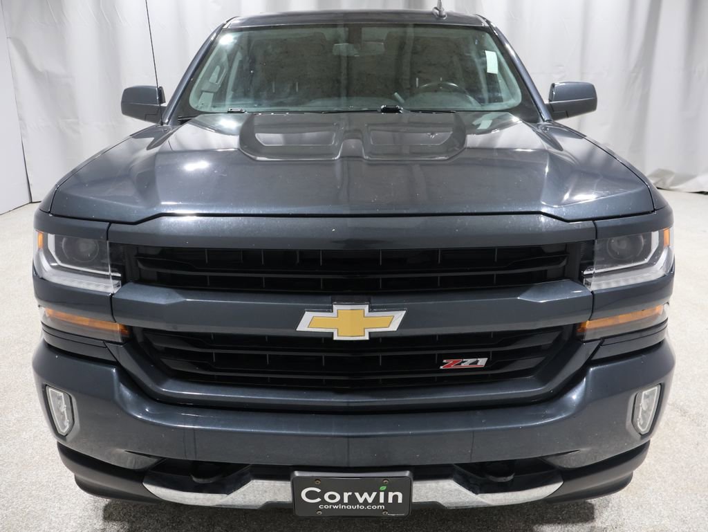 Used 2018 Chevrolet Silverado 1500 LT w/ All Star Edition image 9
