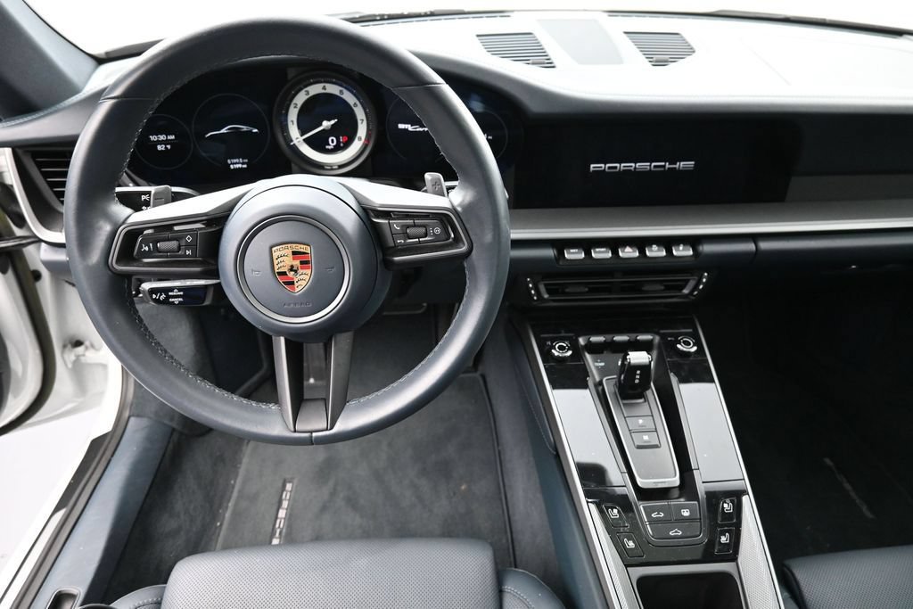 Certified 2023 Porsche 911 Carrera RWD image 6