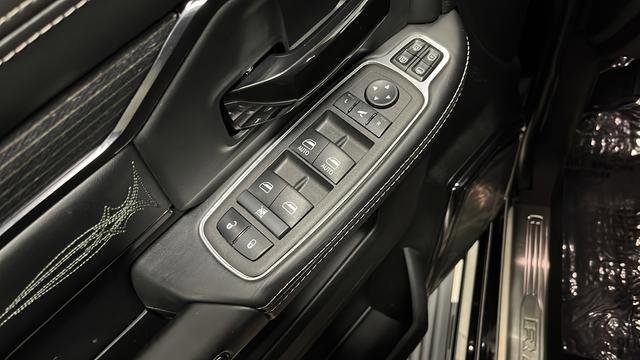 Used 2023 RAM 2500 Limited AWD/4WD image 22