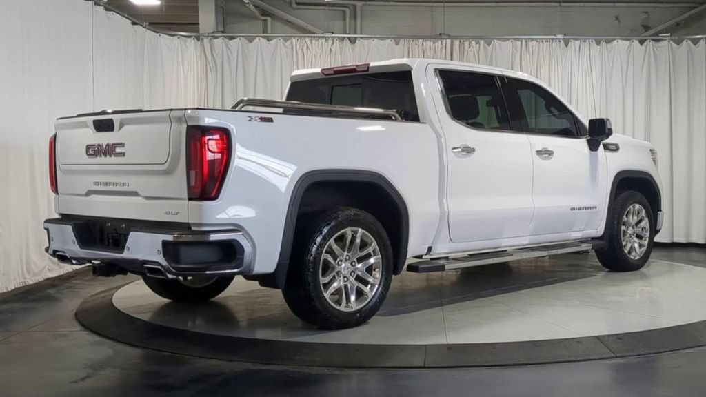 Used 2021 GMC Sierra 1500 SLT w/ SLT Premium Plus Package AWD/4WD image 10