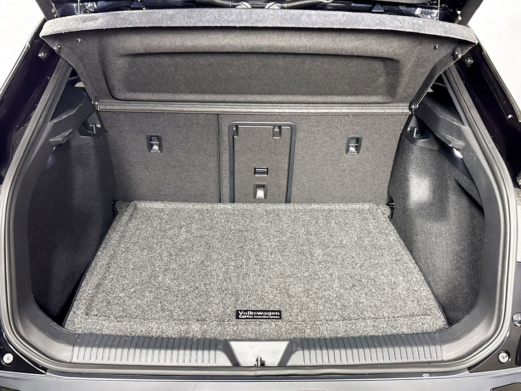 Used 2023 Volkswagen ID.4 Pro S image 22