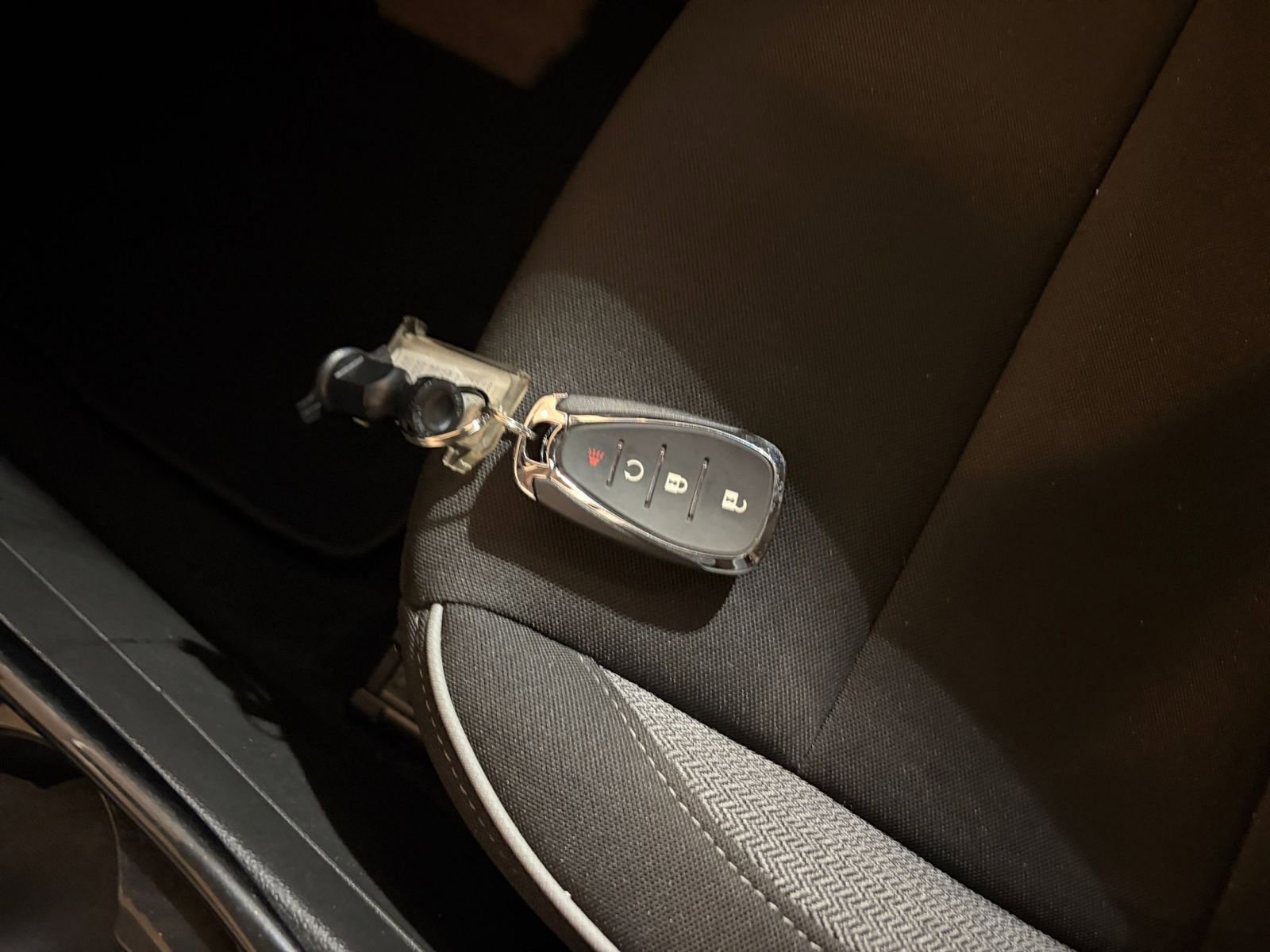 Used 2025 Chevrolet TrailBlazer LT image 23