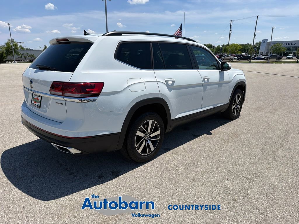 Used 2023 Volkswagen Atlas SE AWD/4WD image 6