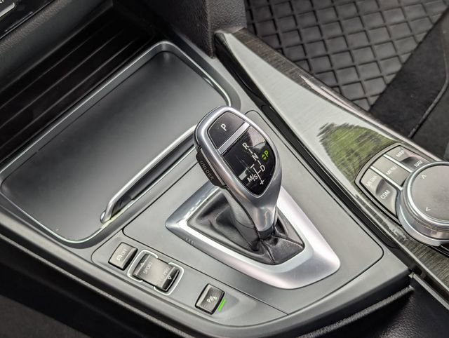 Used 2018 BMW 430i Convertible RWD image 16