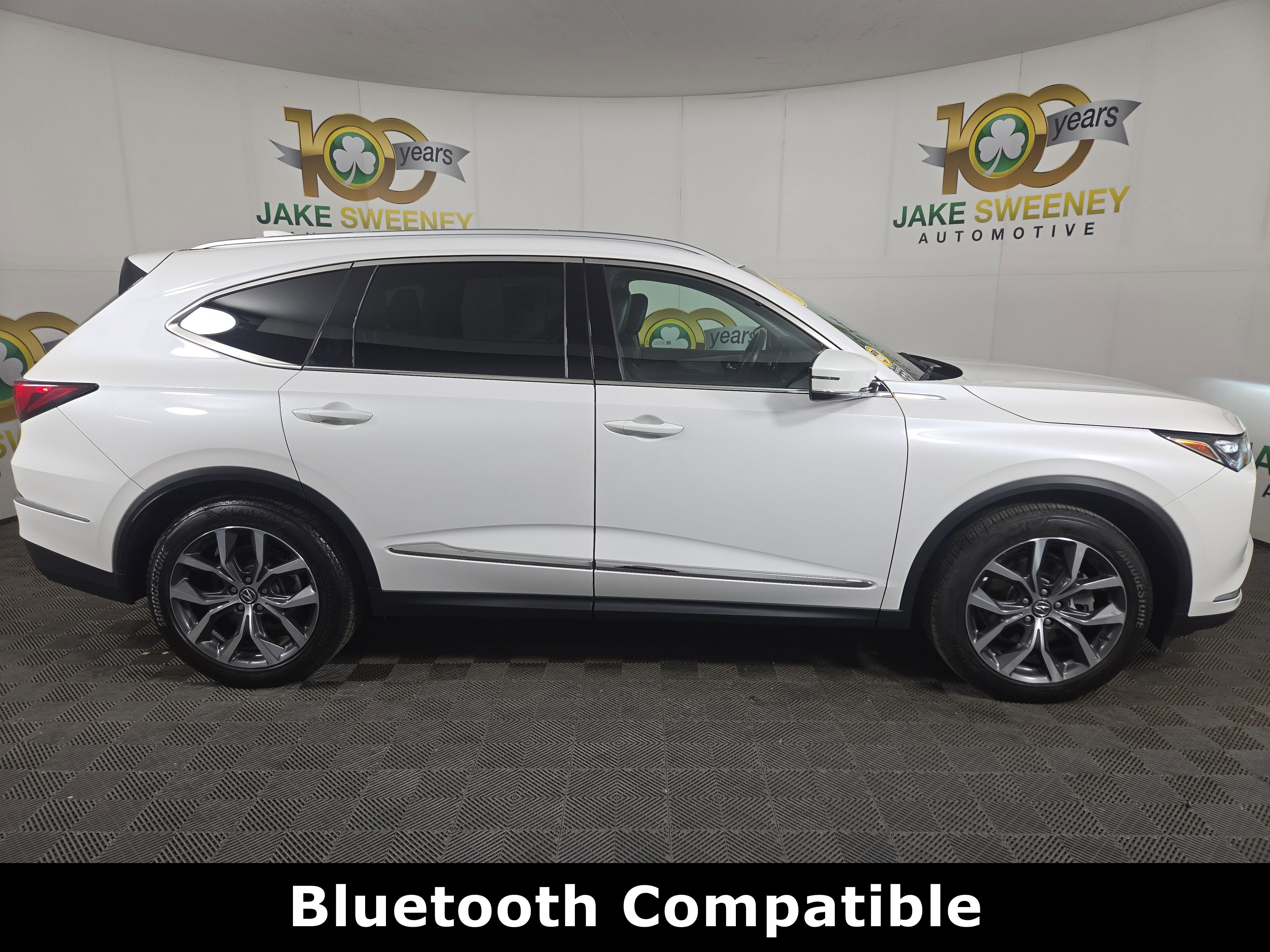 Used 2024 Acura MDX SH-AWD w/ Technology Package image 10