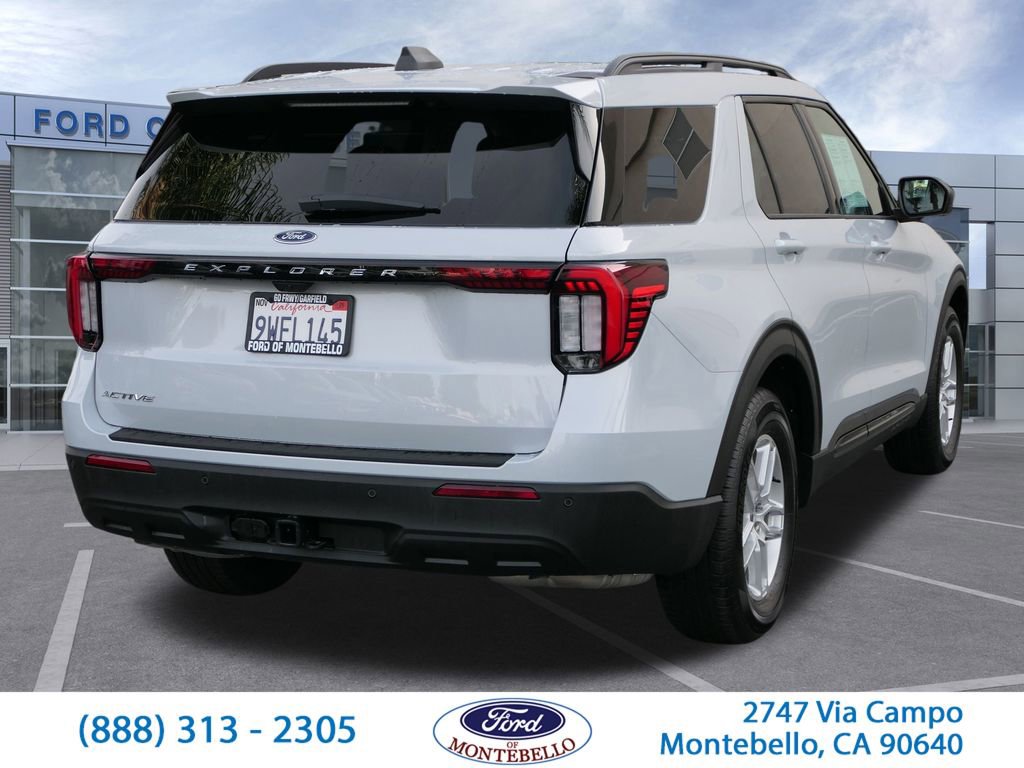 Used 2026 Ford Explorer Active image 4