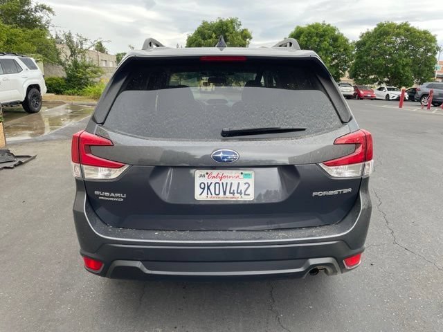Used 2024 Subaru Forester Premium AWD/4WD image 5