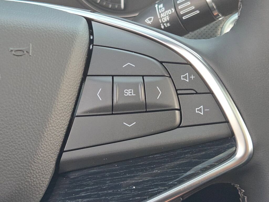 New 2026 Cadillac XT5 Premium Luxury w/ LPO, ONYX Package image 34