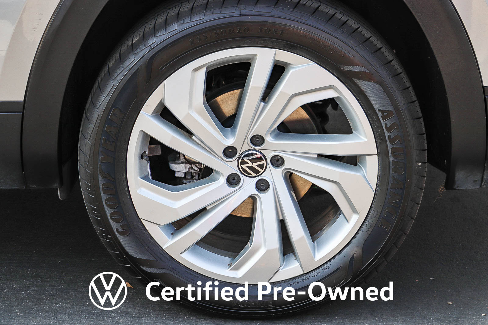 Certified 2022 Volkswagen Atlas SE FWD image 13