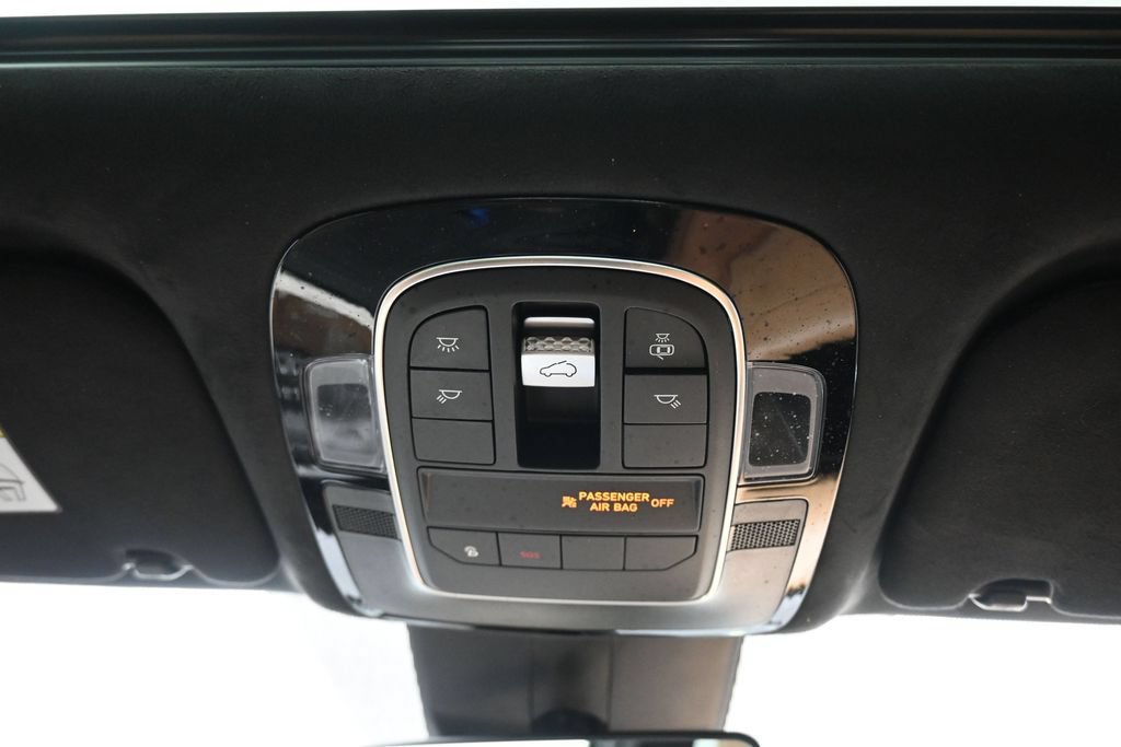Used 2021 Hyundai Santa Fe Calligraphy AWD/4WD image 33
