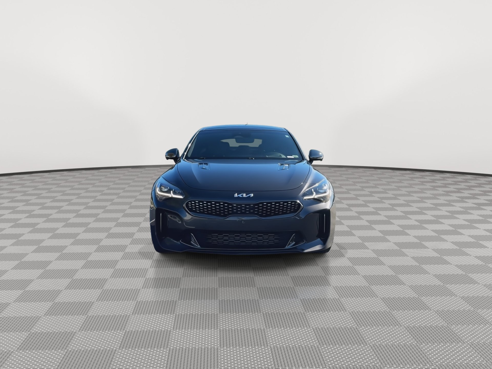 Used 2023 Kia Stinger GT2 AWD/4WD image 3