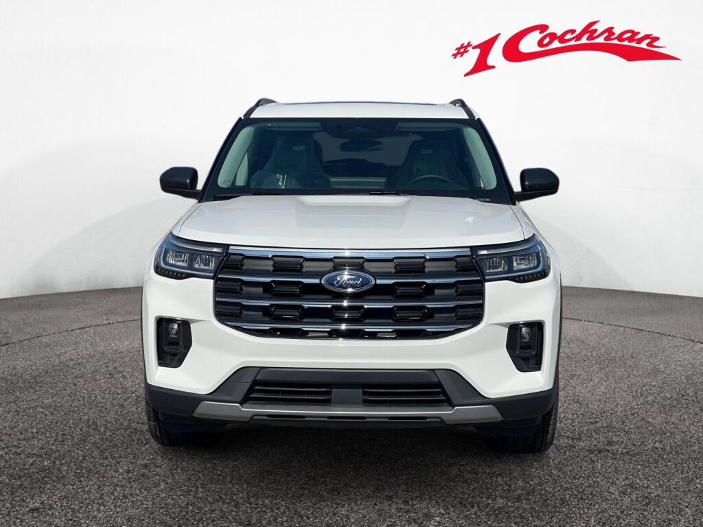 New 2026 Ford Explorer Active w/ Active Comfort Package AWD/4WD image 2
