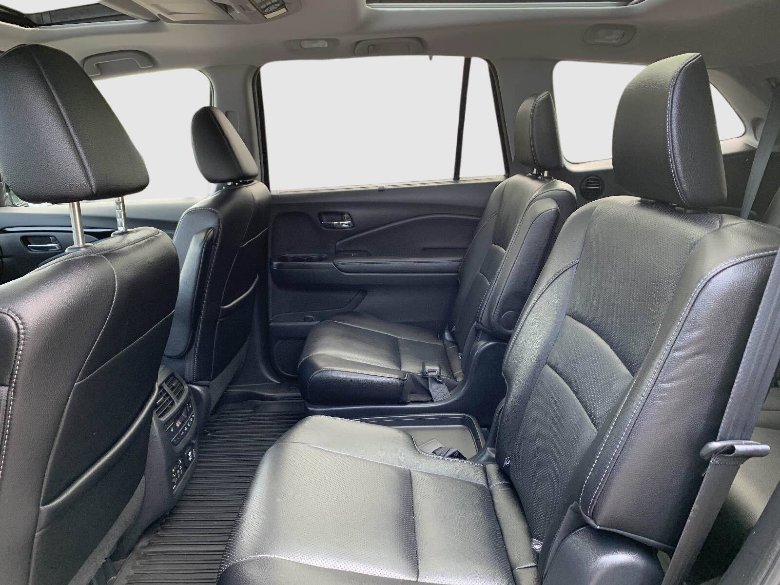 Used 2016 Honda Pilot Elite image 45