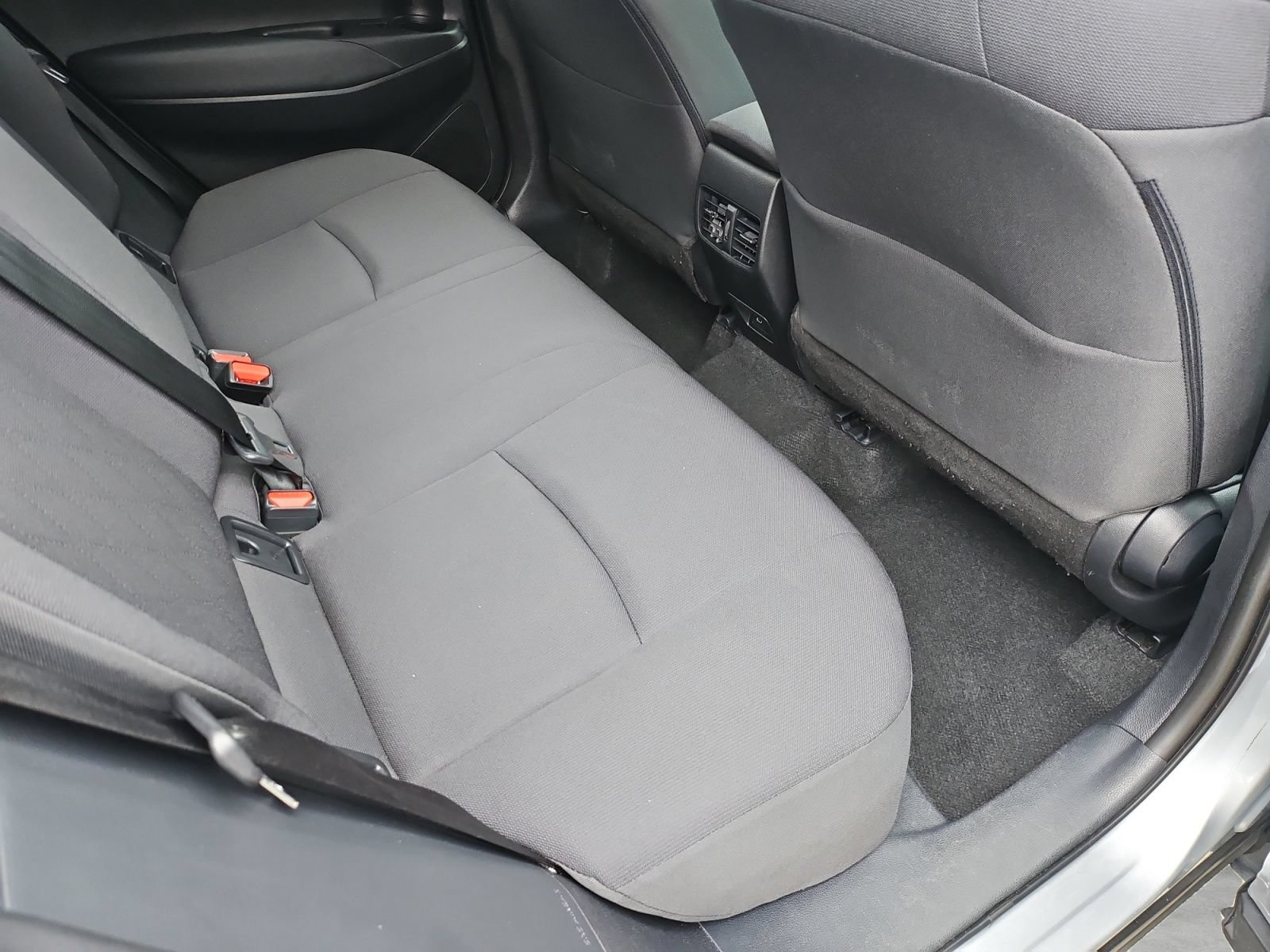 Used 2023 Toyota Corolla Cross LE w/ Moonroof Package FWD image 32