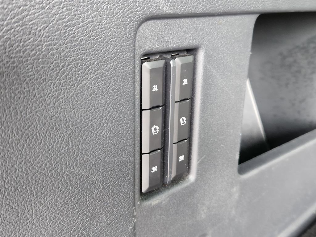 Used 2023 Lincoln Navigator L Black Label image 14