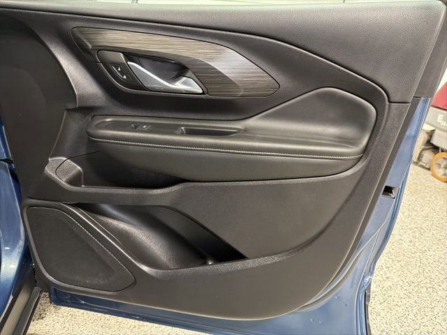 Used 2024 GMC Terrain SLE AWD/4WD image 20