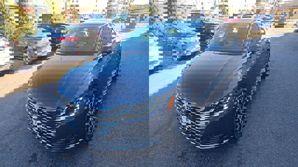 Used 2020 Volkswagen Arteon SE image 3