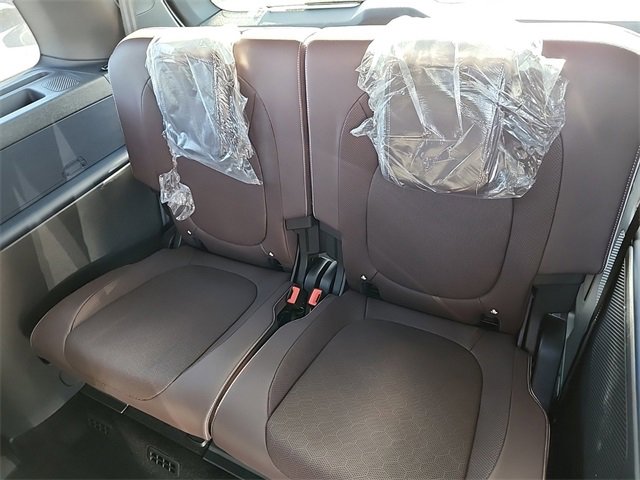 New 2025 Volkswagen ID. Buzz Pro S image 8