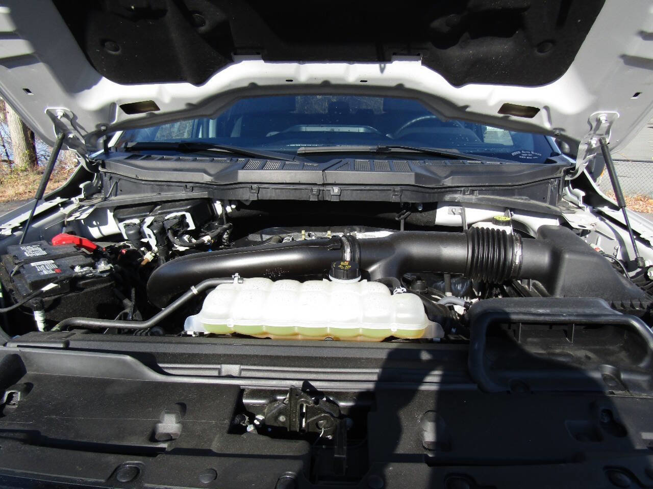 Used 2024 Ford F150 XLT image 32