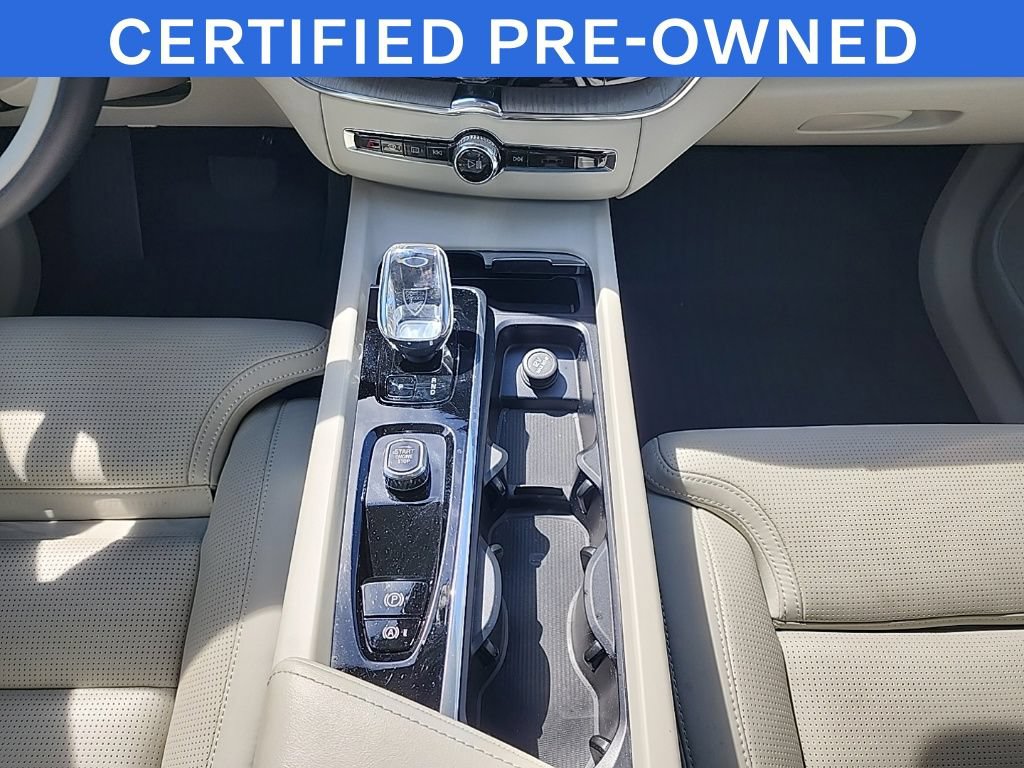 Certified 2023 Volvo XC60 T8 Ultimate w/ Climate Package AWD/4WD image 23