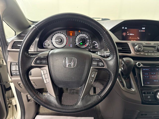 Used 2016 Honda Odyssey Touring image 17