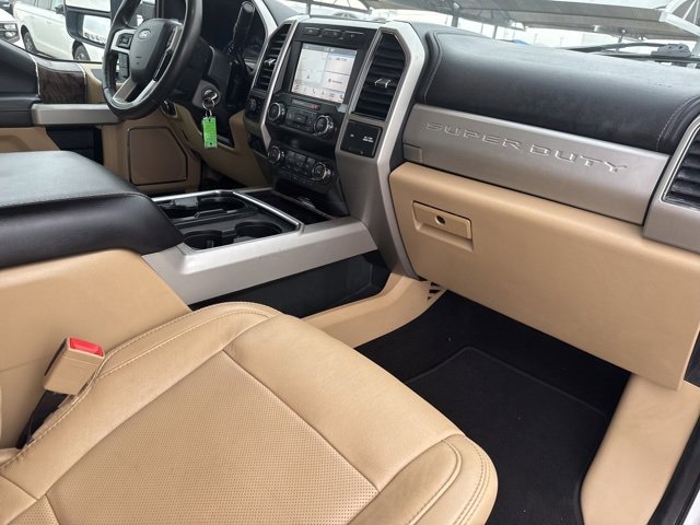 Used 2019 Ford F250 Lariat w/ Chrome Package image 13
