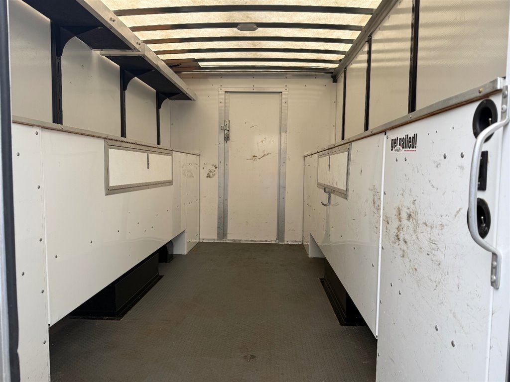 Used 2023 GMC Savana 3500 w/ Power Convenience Package image 20