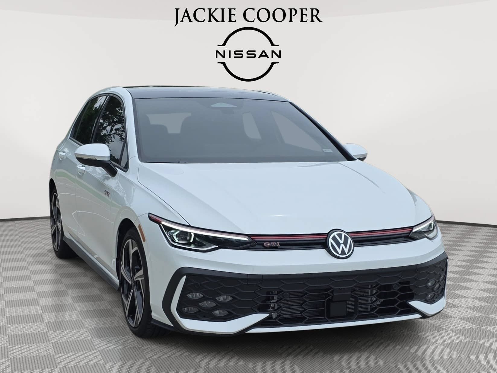 Used 2026 Volkswagen GTI SE FWD image 3