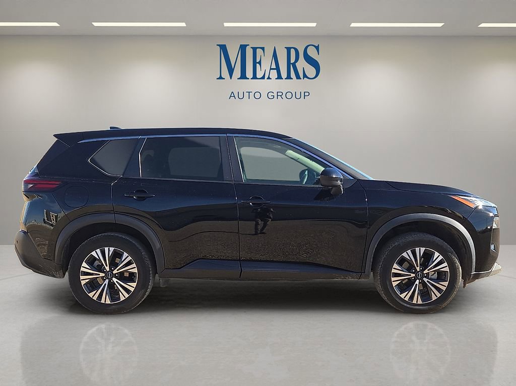 Used 2023 Nissan Rogue SV image 6