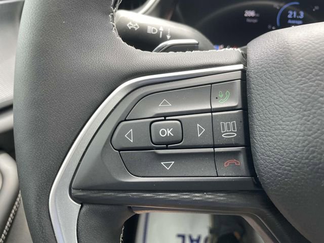 New 2025 Jeep Grand Cherokee Altitude RWD image 27