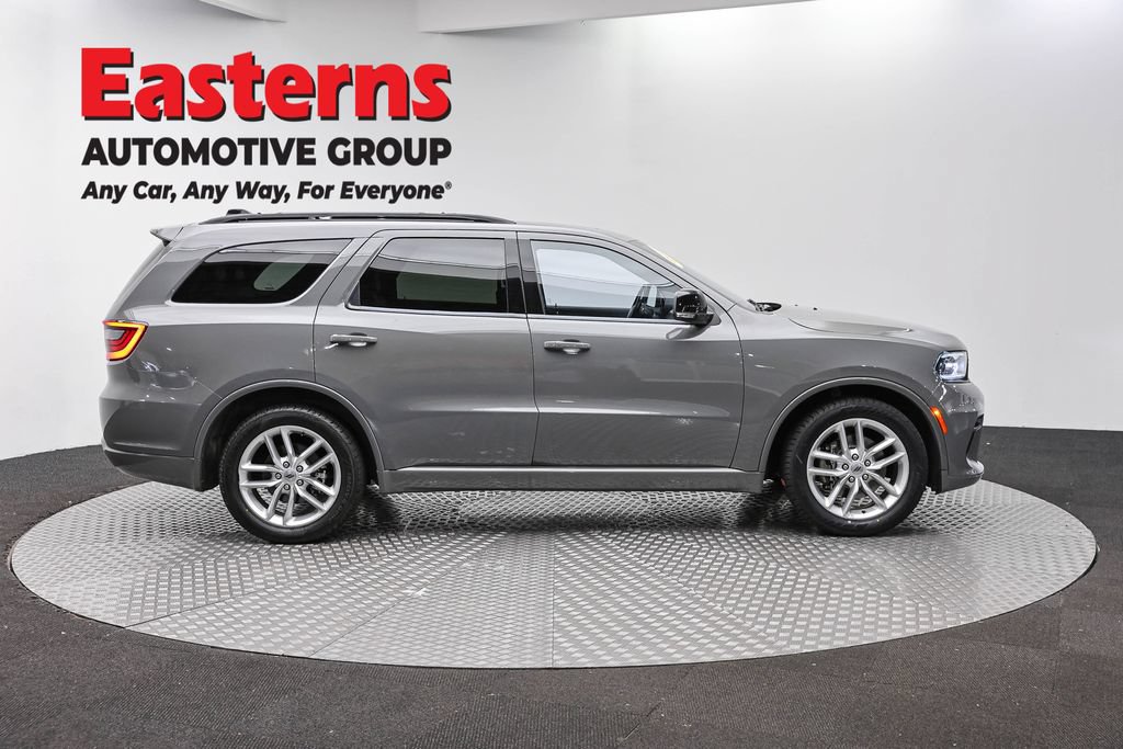 Used 2024 Dodge Durango GT RWD image 4