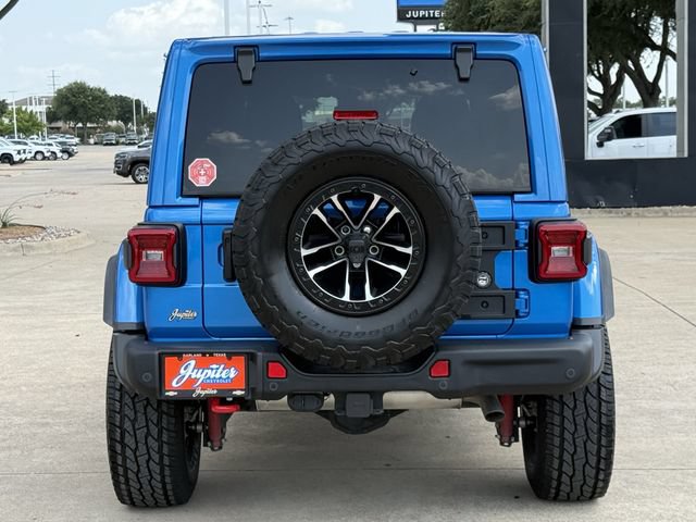 Used 2024 Jeep Wrangler Unlimited Rubicon AWD/4WD image 6