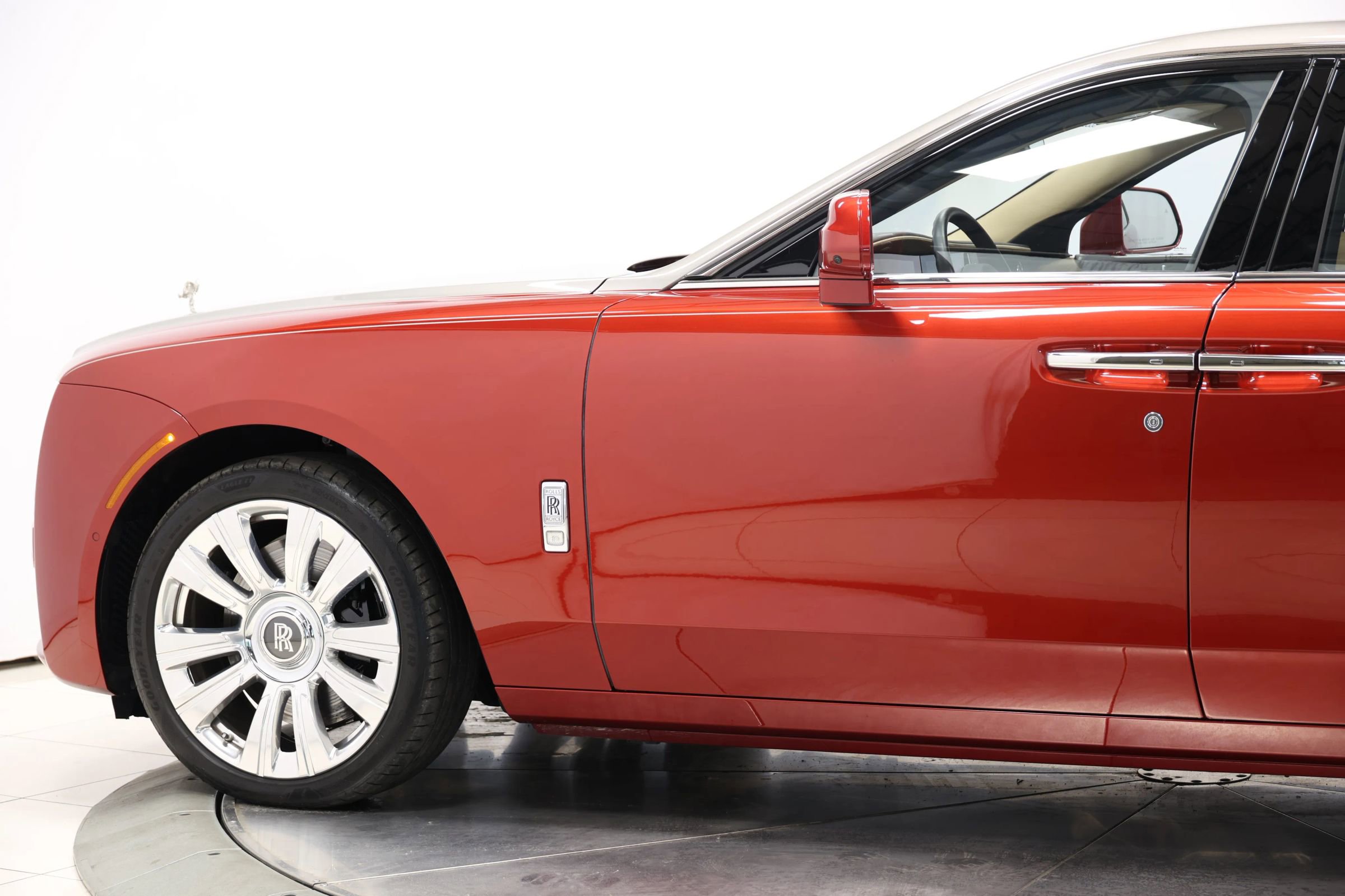 Used 2022 Rolls-Royce Ghost w/ Ghost Package image 7